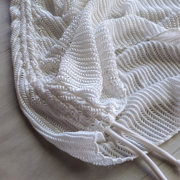 Ivory Ribbed Long-Sleeve Cutout Two-Piece Set - Picture 3 of 5